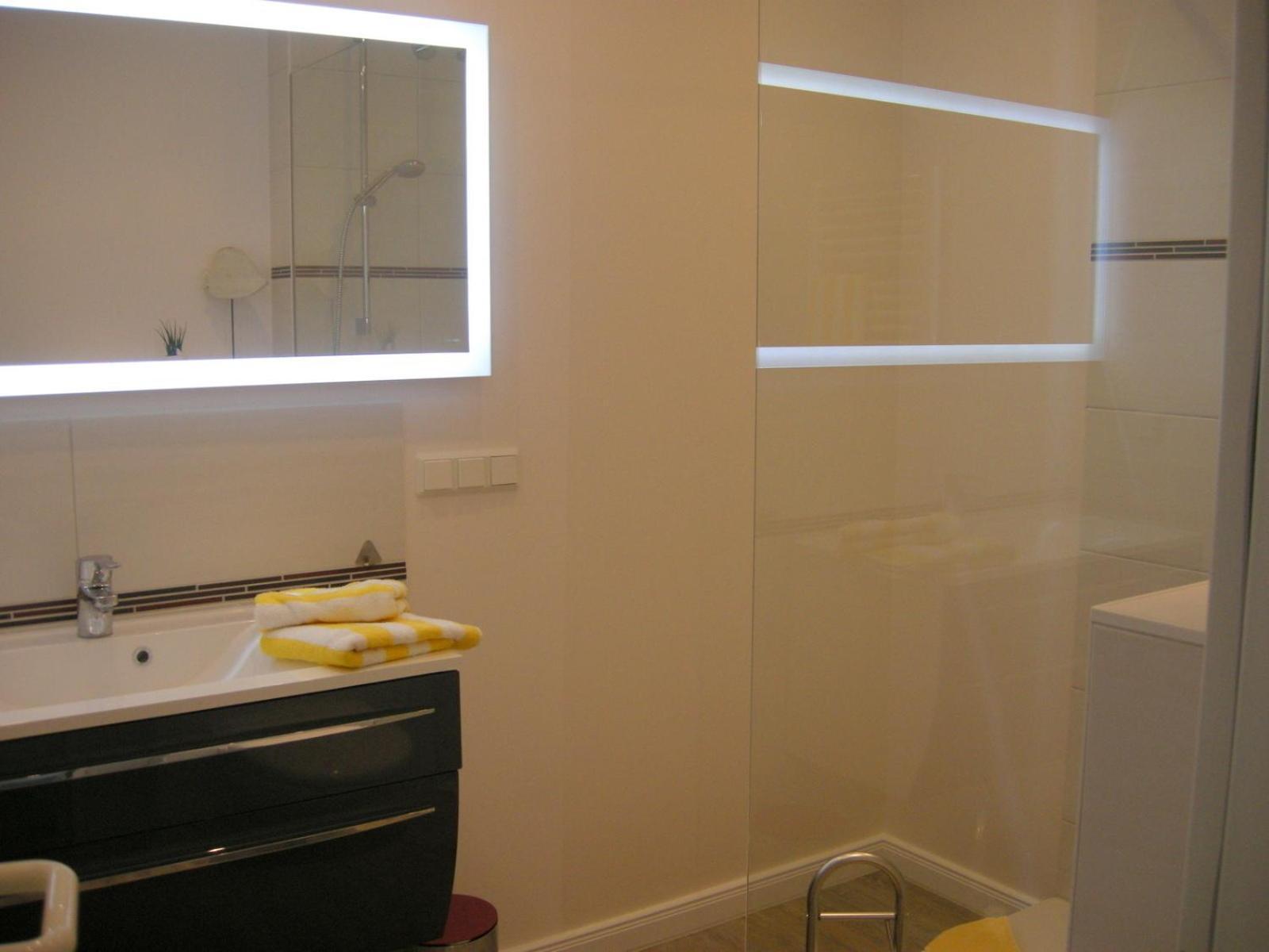 Resi F7 Apartment Prerow Ngoại thất bức ảnh